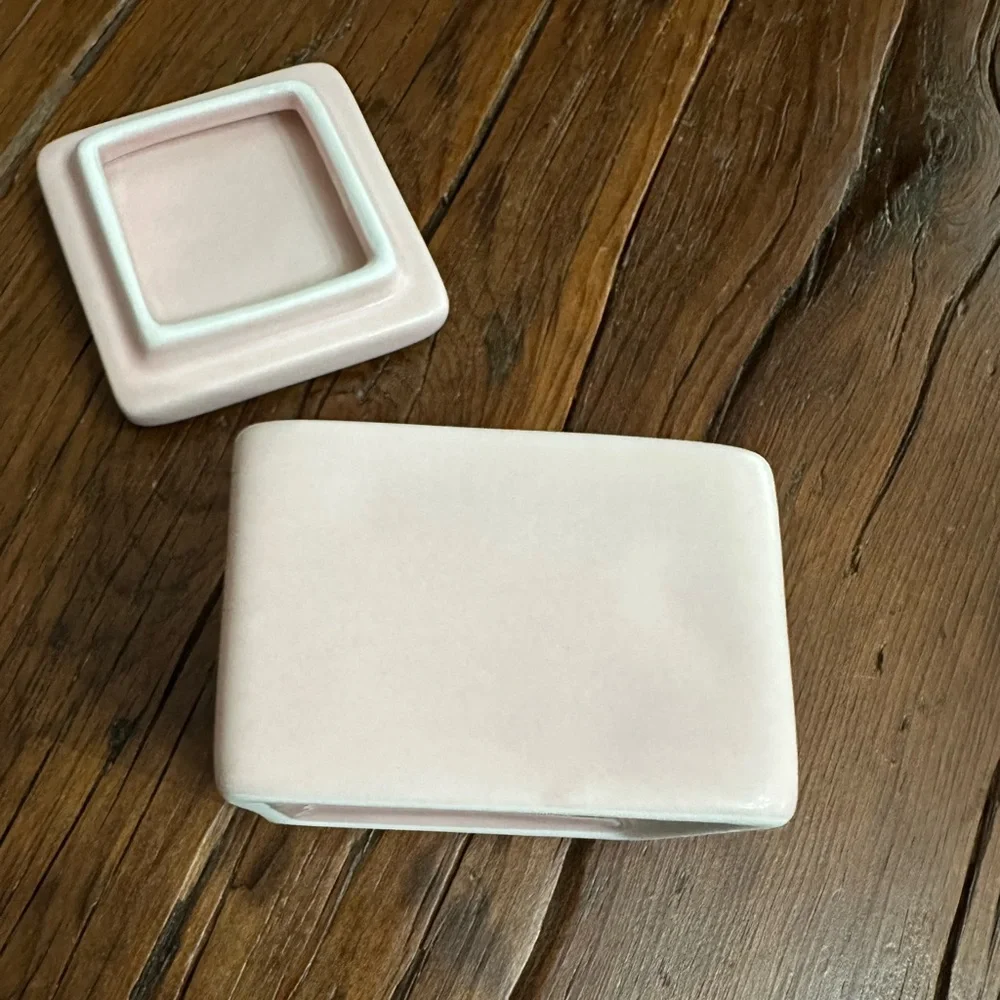 Rae Dunn Jewelry Box in Light Pink